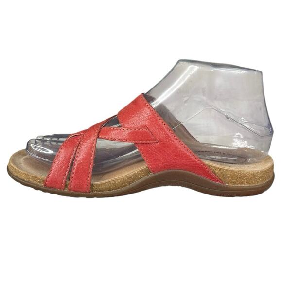 Taos Women’s Perfect Red Leather Thong Sandal Size US 6 - Picture 2 of 11